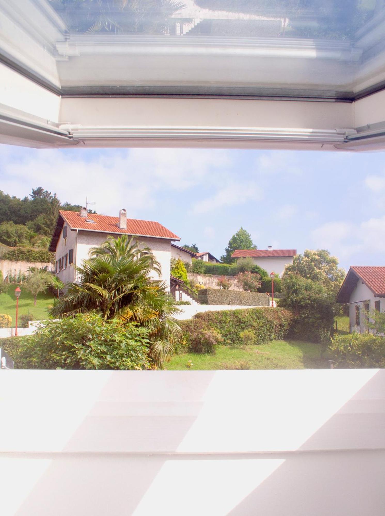 Loft Frontiere Montagne Et Plage Urrugne Exterior foto